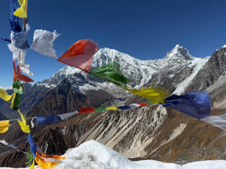 How to Order the Best Food for Energy on the Everest Base Camp Trek