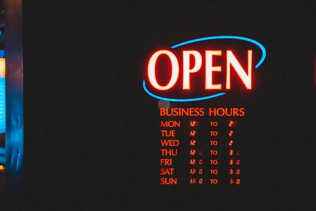 Swig Hours Opening, Closing, Holiday & Special Day Schedule