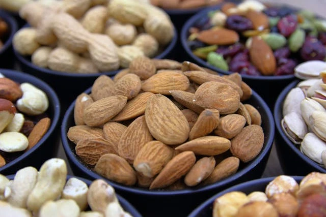 Why Nut Gift Baskets Are Outdoor Snacking Solution